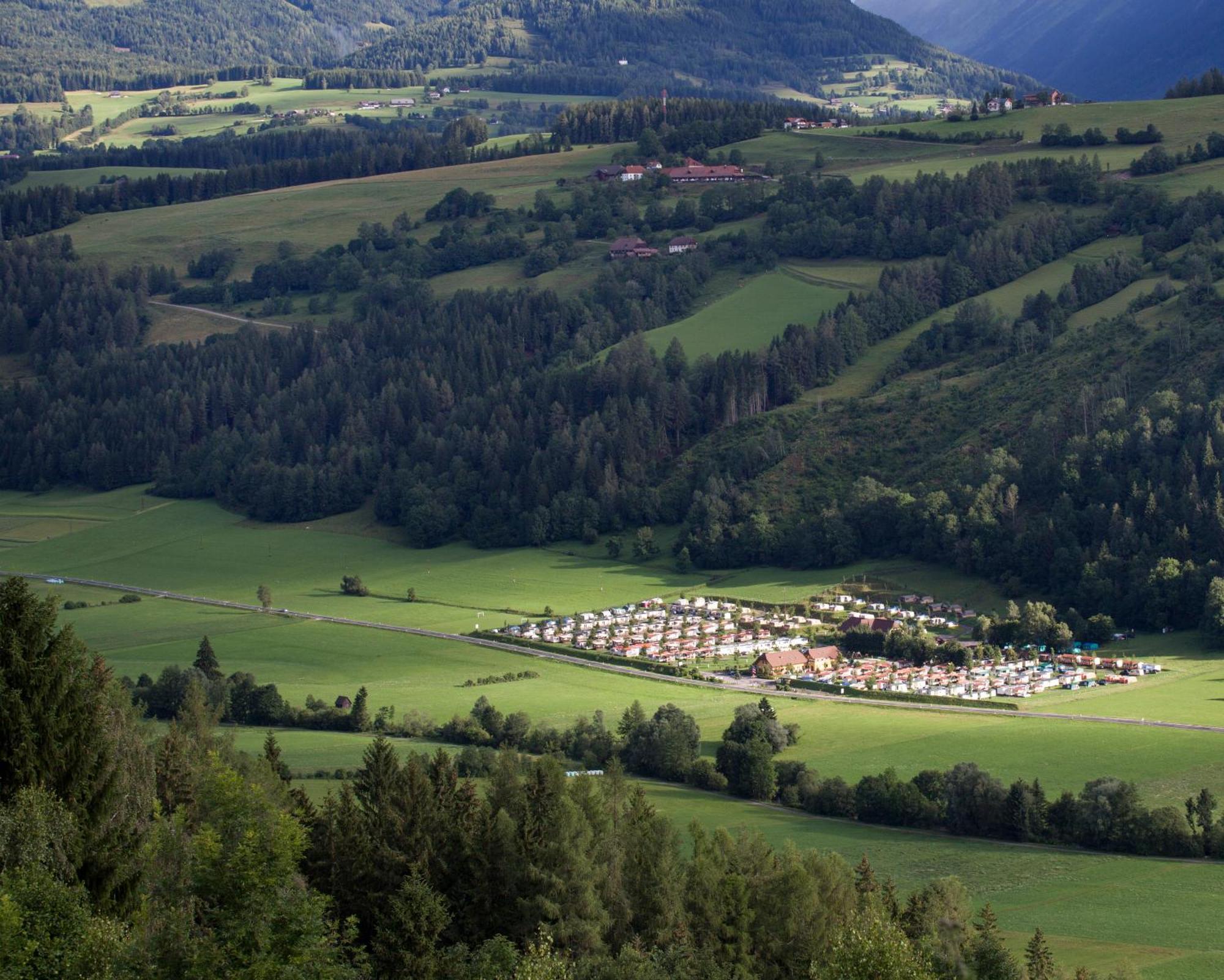 Albatross Mobile Homes on Camping Bella Austria Sankt Peter am Kammersberg Esterno foto